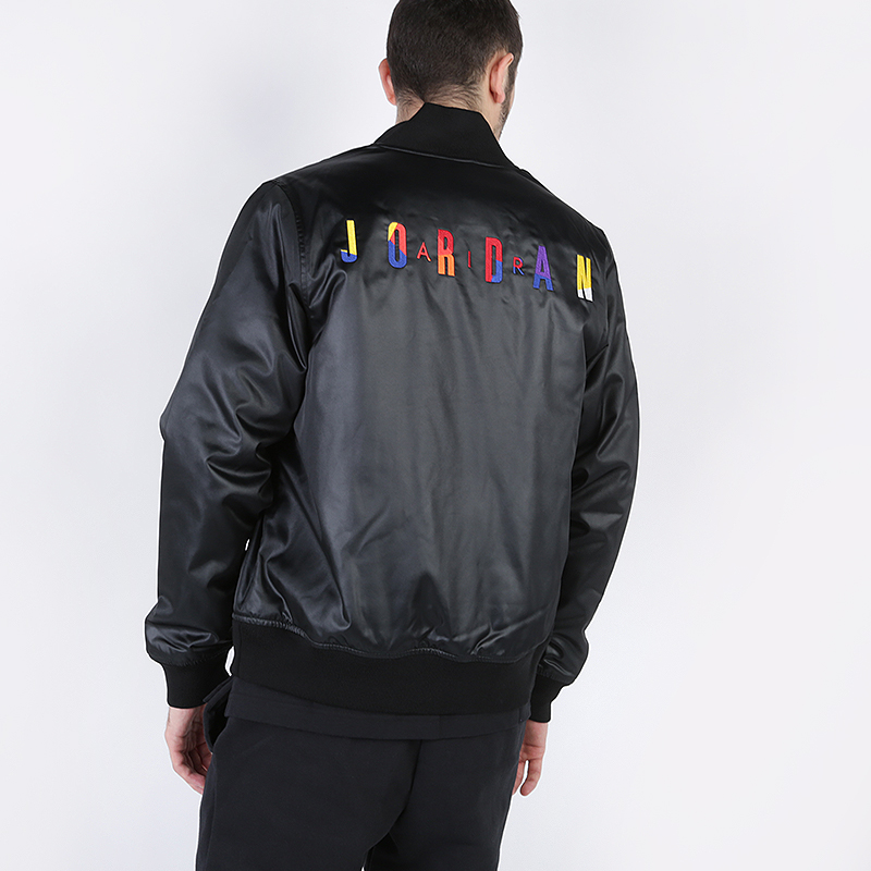 мужская черная куртка Jordan DNA Satin Jacket AV0112-010 - цена, описание, фото 3